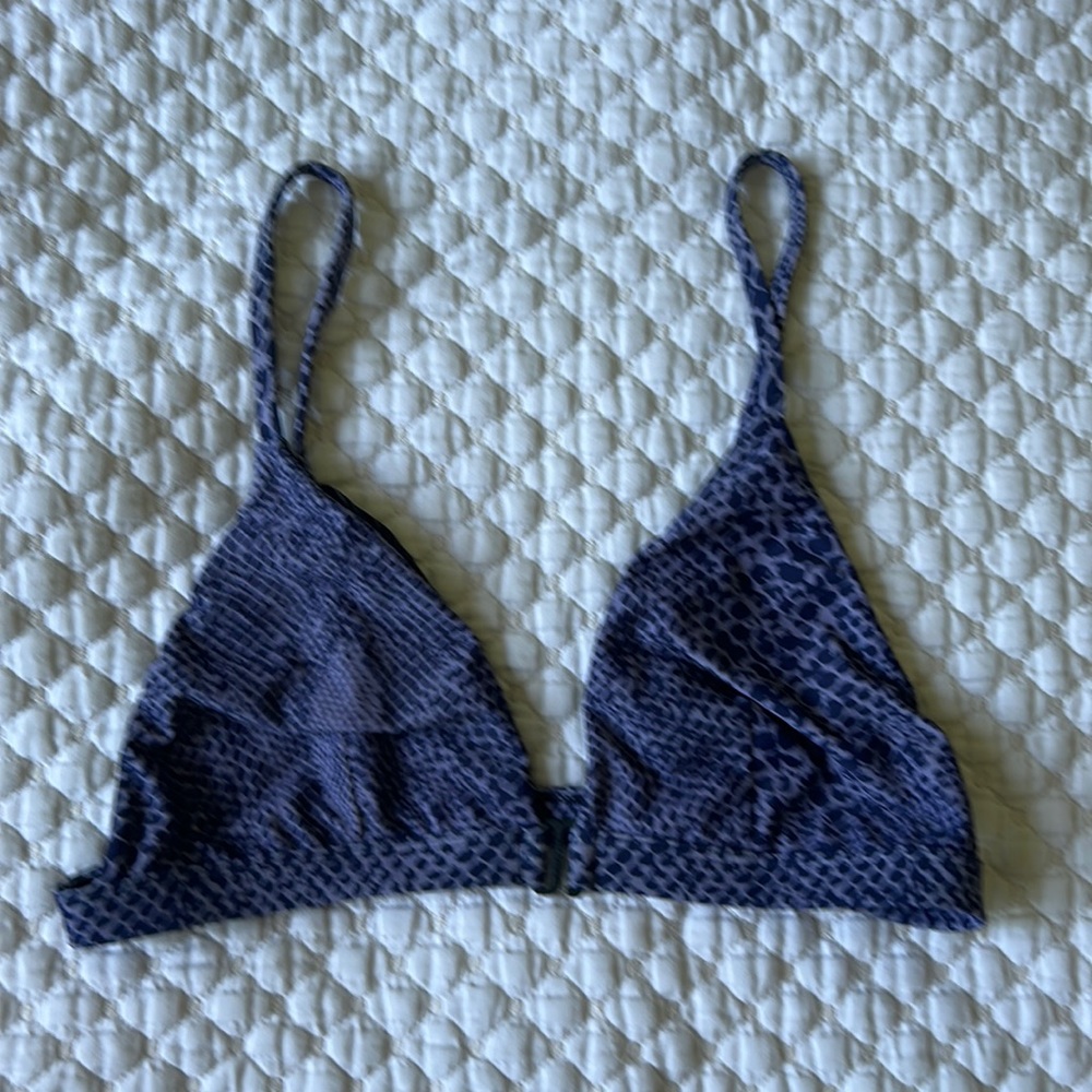 Acacia bikini top